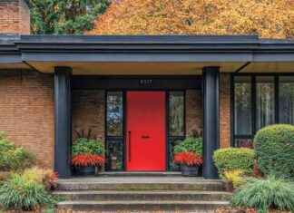 Boost Your Home’s Curb Appeal with these 10 Quick and Easy Updates boost-your-homes-curb-appeal-with-these-10-quick-and-easy-updates