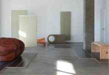 Moss-Covered Bench with Scaffold Showcased in San Francisco Exhibition moss-covered-bench-with-scaffold-showcased-in-san-francisco-exhibition