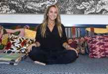 Artists Criticize Trump’s Anti-DEI Policy: Frieze New York Gallery List artists-criticize-trumps-anti-de-policy-frieze-new-york-gallery-list