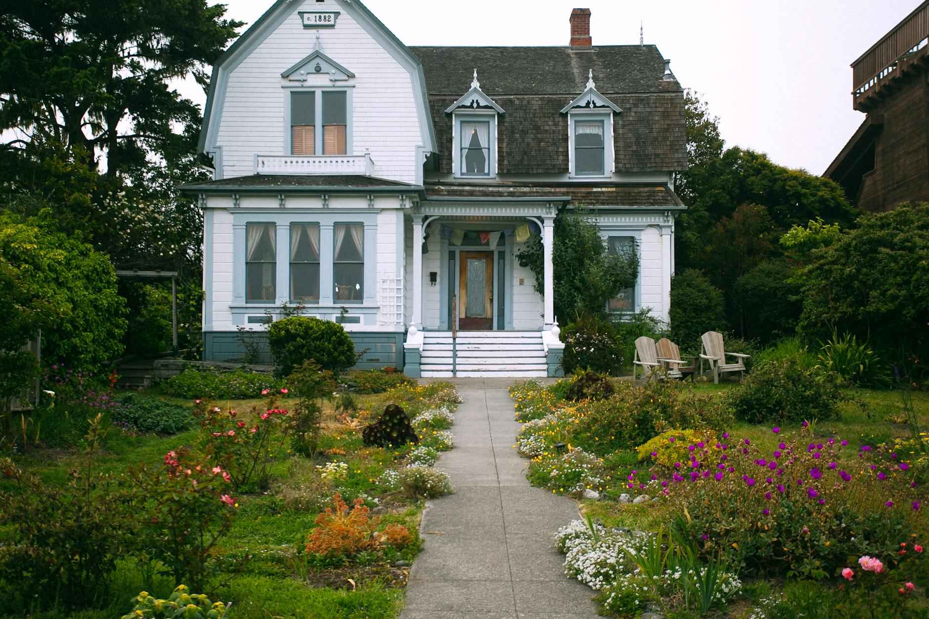Choosing the Right Color Scheme