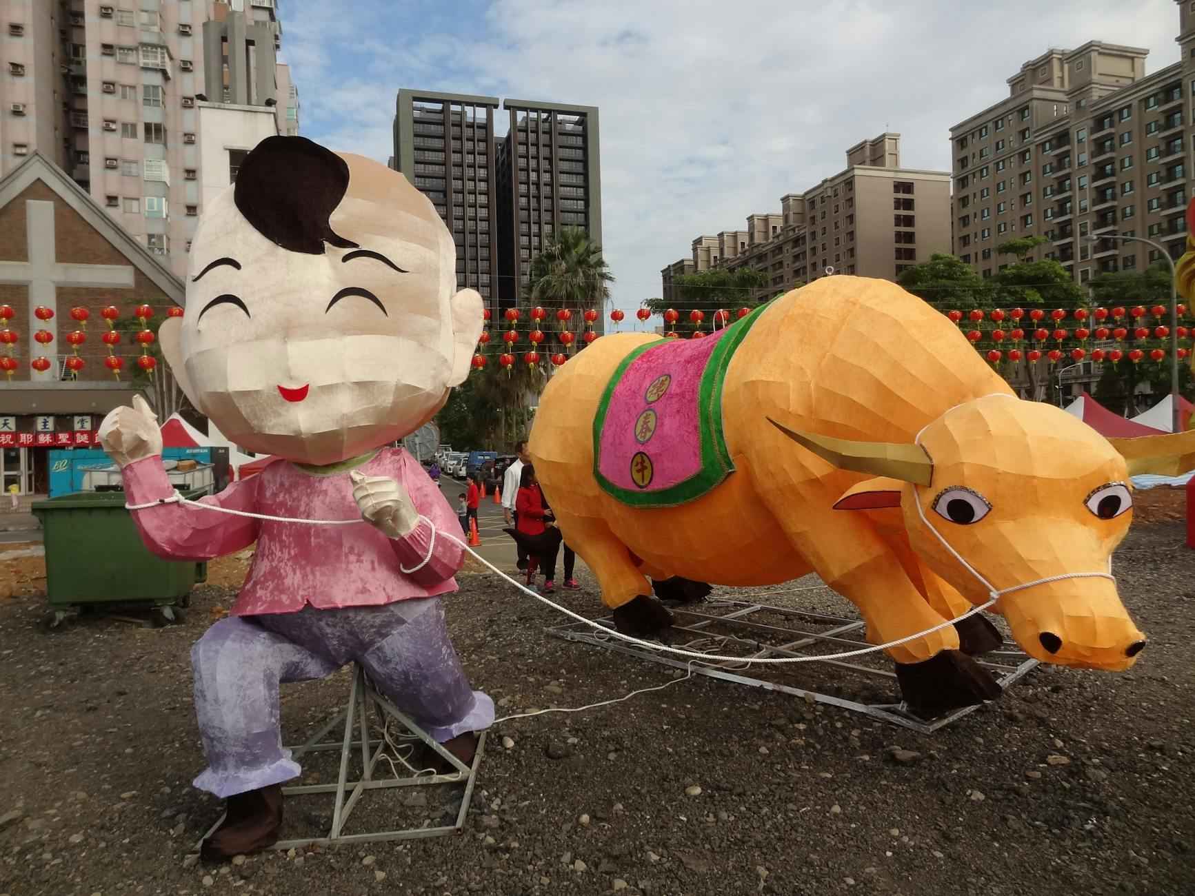 Holiday Decor On Sale: Snag Festive Deals Now 1 Why Holiday Decor is Important