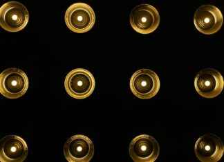 Large Outdoor Christmas Decorations: Go Big And Bright Large Outdoor Christmas Decorations: Go Big And Bright