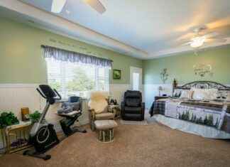 Studio Apartment Decorating Ideas: Maximize Small Spaces Studio Apartment Decorating Ideas: Maximize Small Spaces