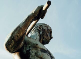 Which MBTI Type Seeks Symbolism in Art? Discover the Answer!