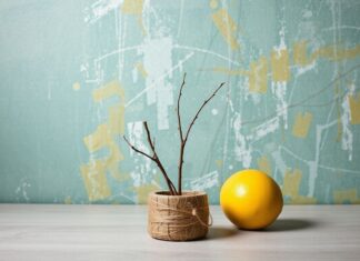 The Intersection of Art and Education: Nurturing Creativity in the Digital Age The Intersection of Art and Education: Fostering Creativity in the Digital Era